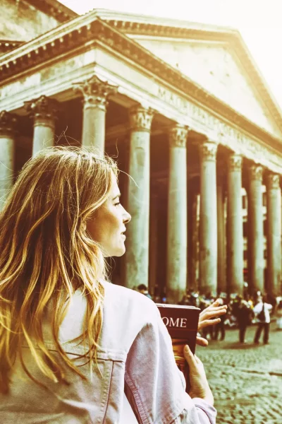 Tourist women in Rome: by the Pantheon